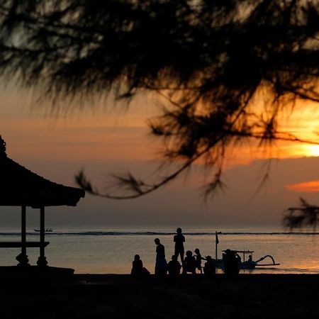 Shine Villa Sanur ภายนอก รูปภาพ